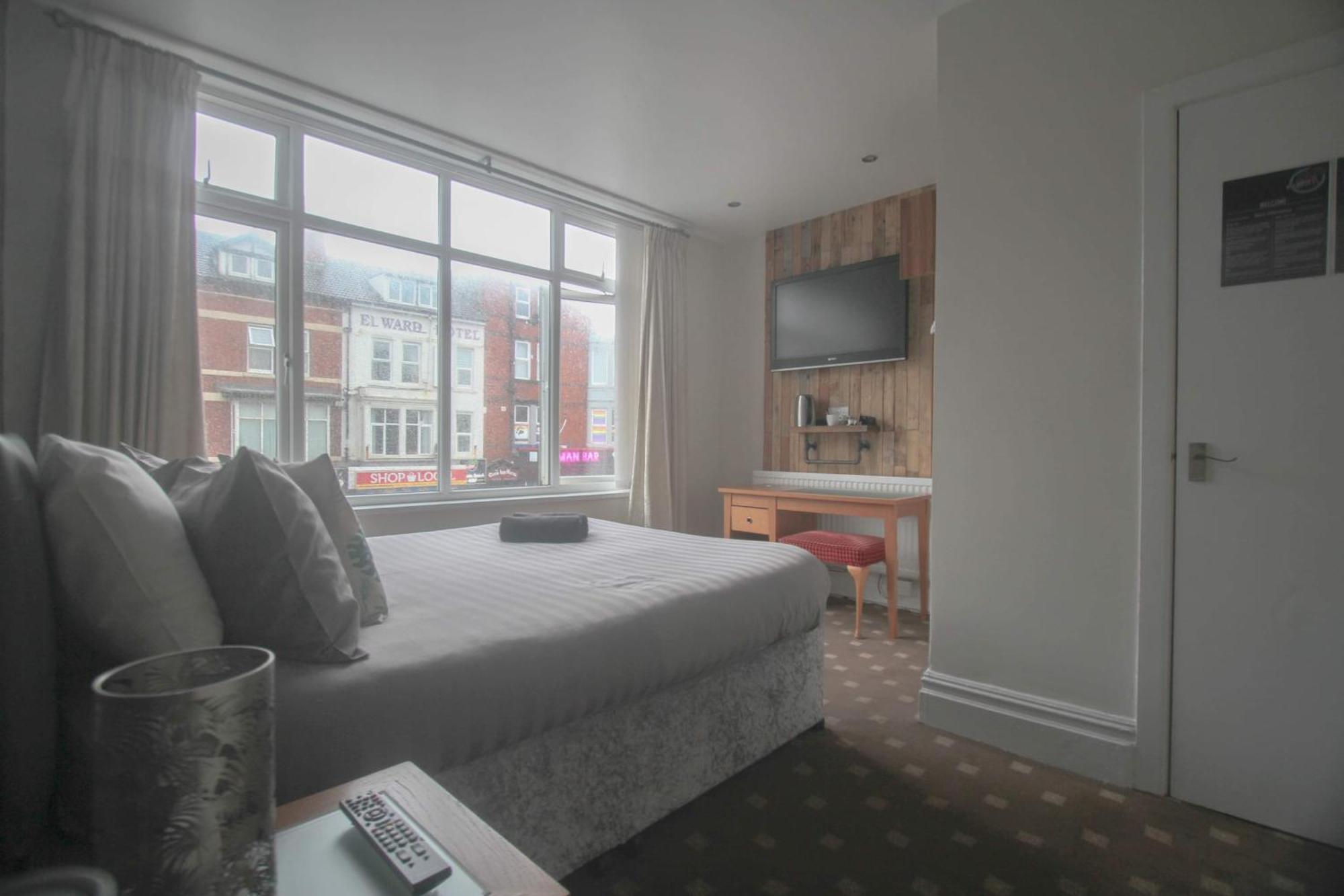 Malibu Hotel Blackpool Zimmer foto