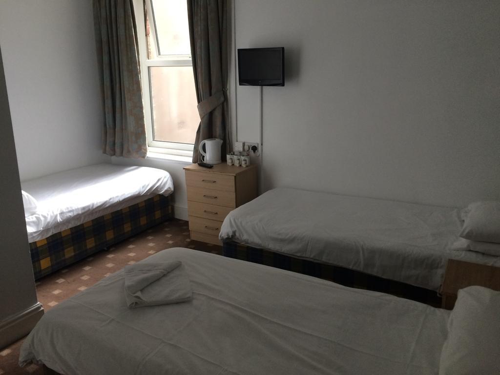 Malibu Hotel Blackpool Zimmer foto