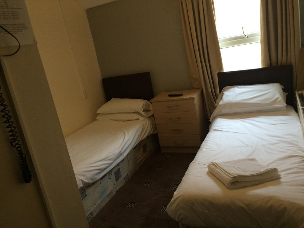 Malibu Hotel Blackpool Zimmer foto